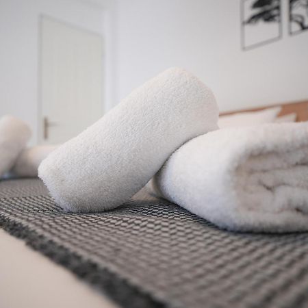 Syntagma Square, 50Sqm Nikis Luxurious Apartment Atene Esterno foto