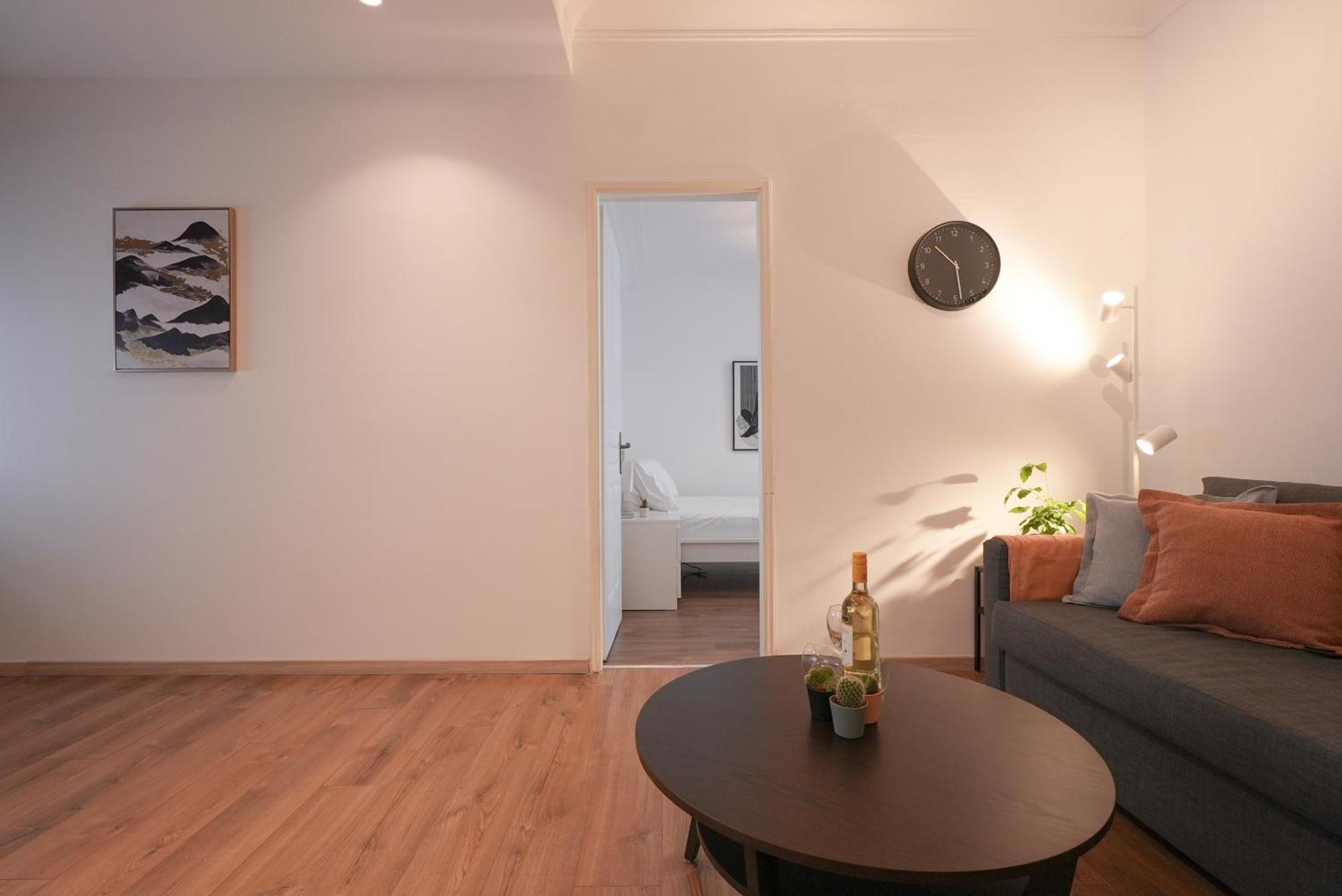 Syntagma Square, 50Sqm Nikis Luxurious Apartment Atene Esterno foto